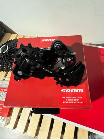 Sram Groupe Force 1-11V Yaw Brake Rim bike d'occasion — image 10 sur 11
