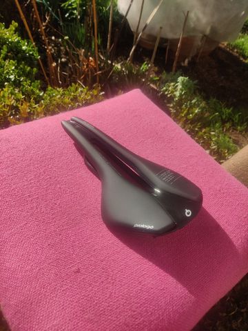 Used 2025 nago r4 pas nack Saddles & Seatposts