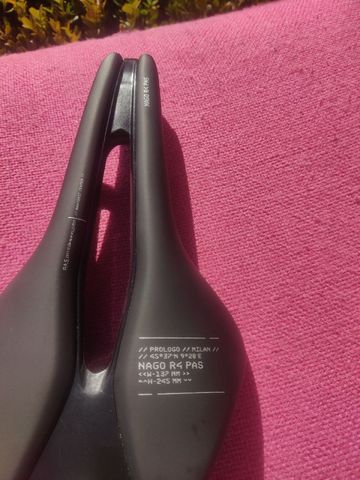 Gebrauchtes 2025 nago r4 pas nack bike — Bild 2 von 5