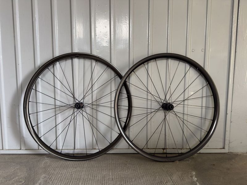 Used 2024 ruote ultraleggere DTswiss/light bicycle 1134g Wheels