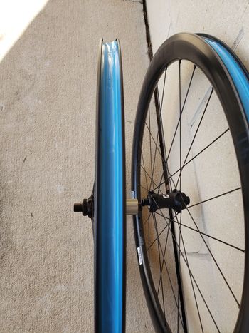 Used Reynolds AR 41 Carbon Road Wheelset bike — image 3 of 3