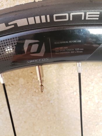 Used Syncros RR2.0 DB bike — image 3 of 3