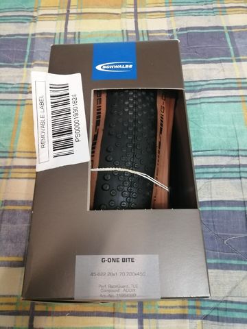 Used Schwalbe G-One Bite 700x45c bike — image 2 of 4