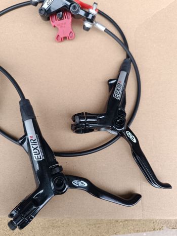 Used 2025 Elixir Disc Brakes bike — image 2 of 7