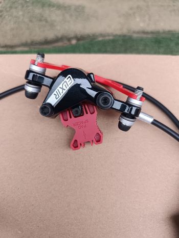 Used 2025 Elixir Disc Brakes bike — image 3 of 7