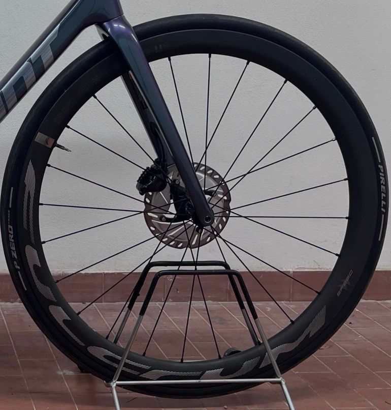 Used 2025 Speed 42 Team bike — image 1 of 4