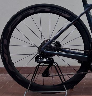 Used 2025 Speed 42 Team bike — image 2 of 4