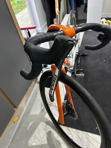 Použité 2024 Red Groupset 2x12 bike — obrázek 3 z 5