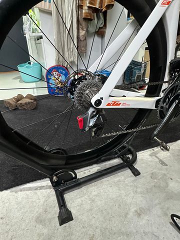 Použité 2024 Red Groupset 2x12 bike — obrázek 5 z 5