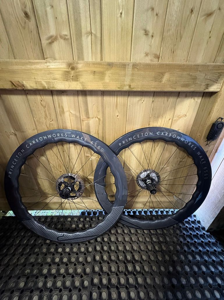 Used 2024 Wielset bike — image 1 of 3