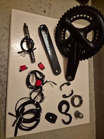 Shimano Ultegra FC-R8000 Crankset 50x34T 2022 Drivetrain & Pedals usato