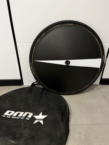 Ron Wheels RON Disc 28" 11-speed bike d'occasion — image 3 sur 7