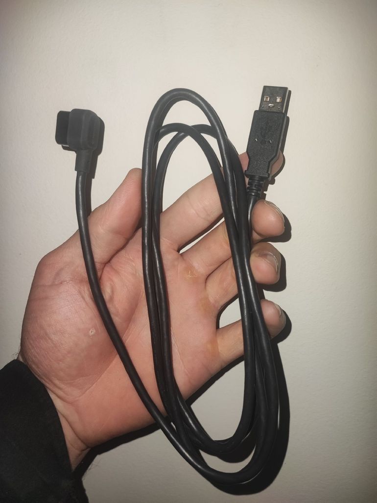 Used 2025 DI2 Cable bike — image 1 of 2