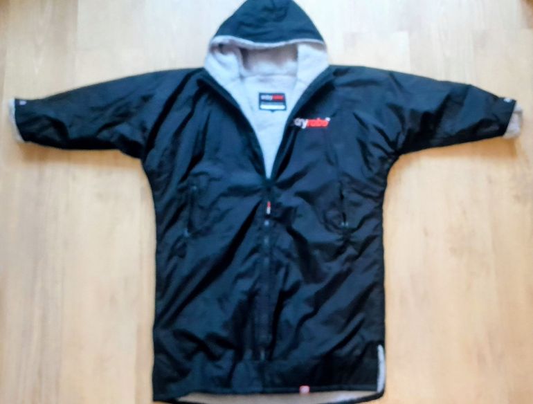Used Dryrobe Advance Long Sleeve bike — image 1 of 4