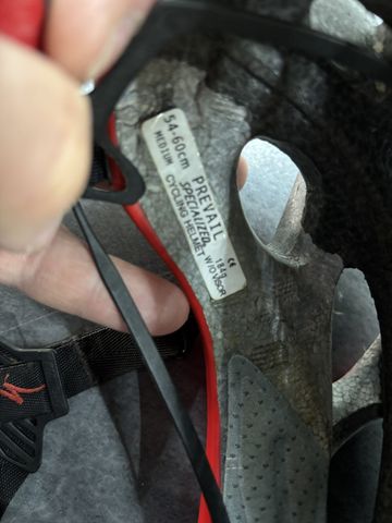 Käytetty Specialized Prevail Taglia M Helmet bike — kuva 2 / 3