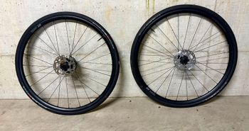 Used 2025 Complete Wheels bike — image 3 of 9