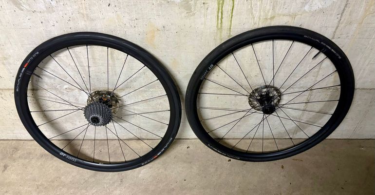 Used 2025 Complete Wheels bike — image 1 of 9