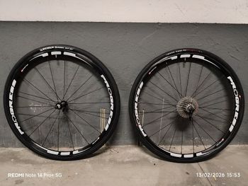 Used 2021 Juego de ruedas bike — image 3 of 4