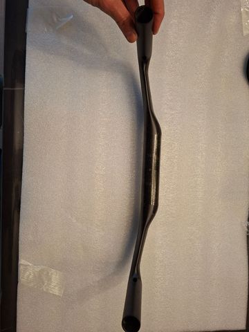 Used 2025 Vuka Bull Carbon Handlebar bike — image 2 of 5
