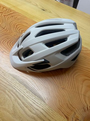 Used 2025 Kite 2.0 MIPS Helmet Cycling Accessories