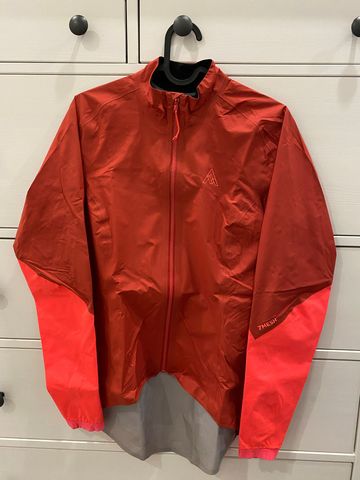 Używany 7mesh Women's Rebellion Rain Jacket Hi-Vis Cycling Clothing