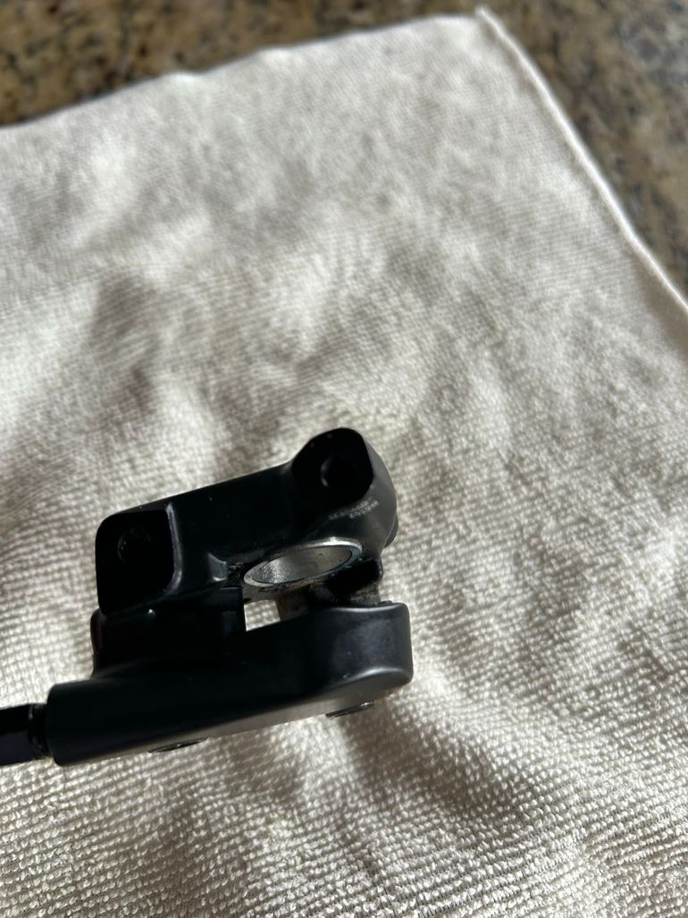 Used 2023 Disc Brake bike — image 3 of 8