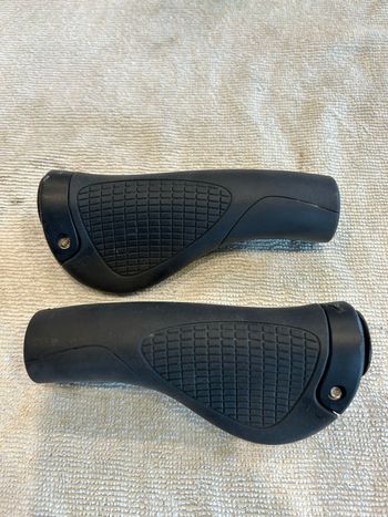 Used 2021 Grips bike — image 2 of 3