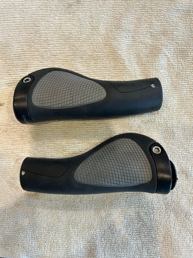 Used 2021 Grips bike — image 3 of 3
