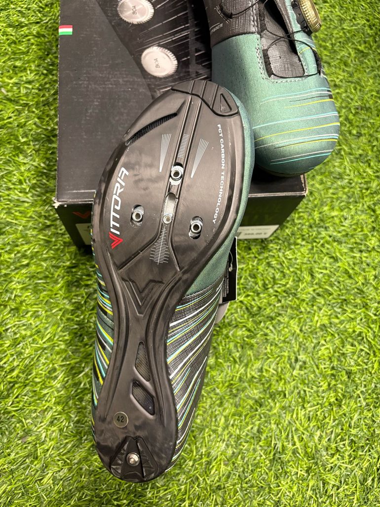 Used 2025 Zapatillas Bici Vittoria REVOLVE Carretera bike — image 3 of 3