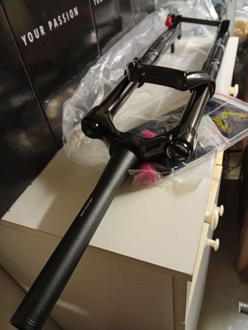 Brugt 2025 E-Optimized 34 Bomber Z2 29 140 bike — billede 9 af 12