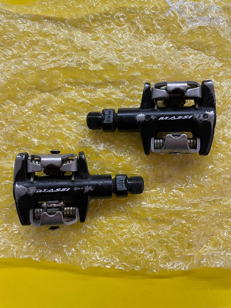 Used Massi MTB Pedals bike — image 1 of 2