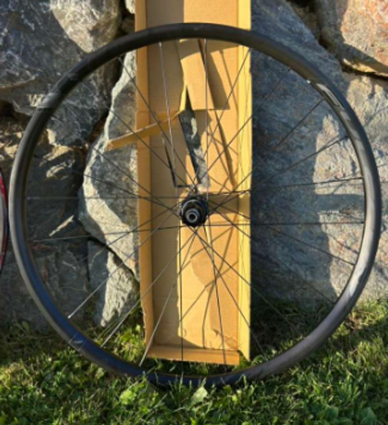 Used Fulcrum Racing 600 DB bike — image 2 of 2