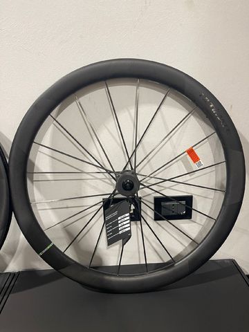 Used 2026 Cosmic Ultimate 45 Disc Wheelset bike — image 2 of 5