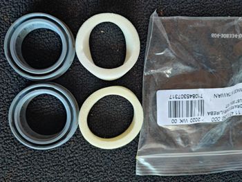 Used Rock Shox retenes horquilla bike