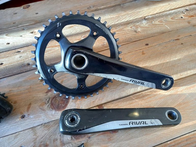 Used Sram Rival y Apex 2023 bike — image 5 of 12