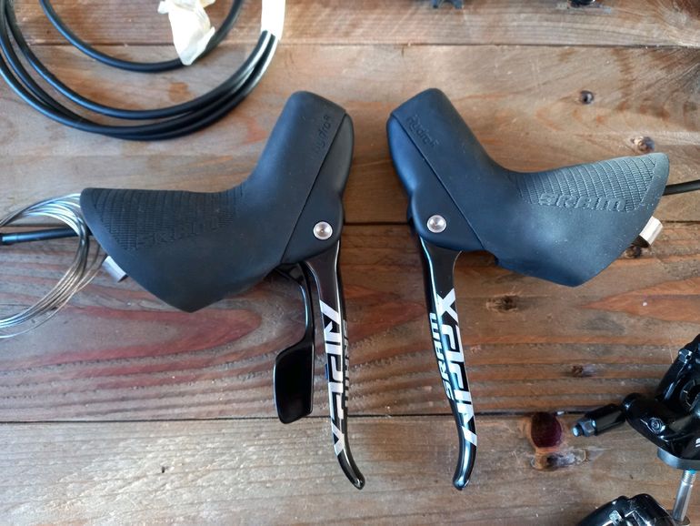 Used Sram Rival y Apex 2023 bike — image 2 of 12