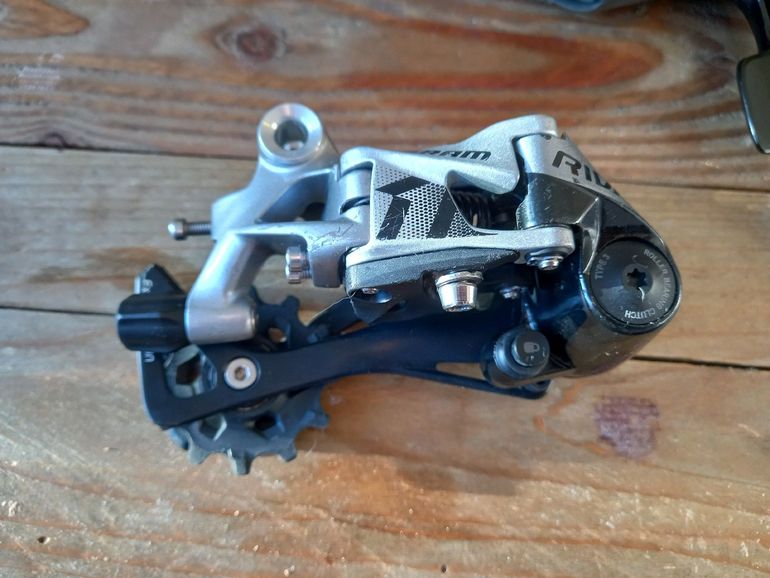 Used Sram Rival y Apex 2023 bike — image 3 of 12