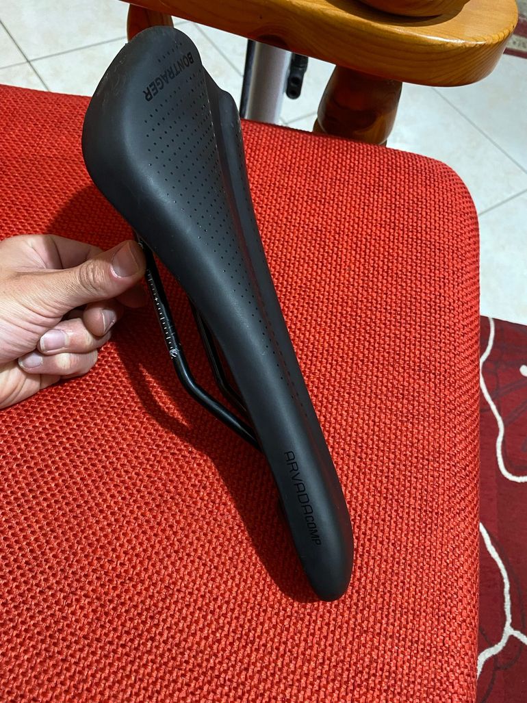Used Bontrager ARVADAcomp bike — image 2 of 4