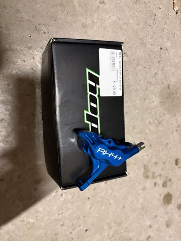 Gebrauchtes 2025 RX4+ Flat Mount Rear +20mm DOT Type Blue Brakes