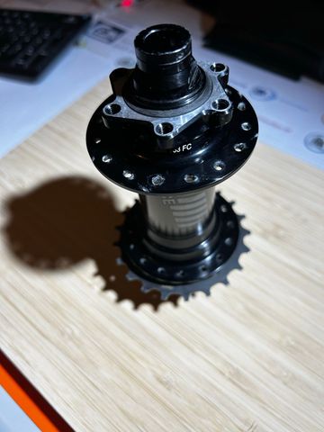 2024 Race DH Rear Hub 157x12mm 7-speed Wheels de segunda mano