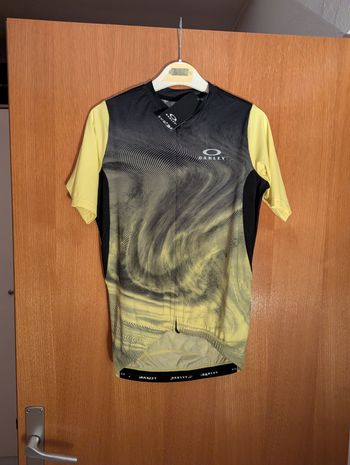 Oakley, Endurance Dazzle Camo Short Sleeve Jersey - M