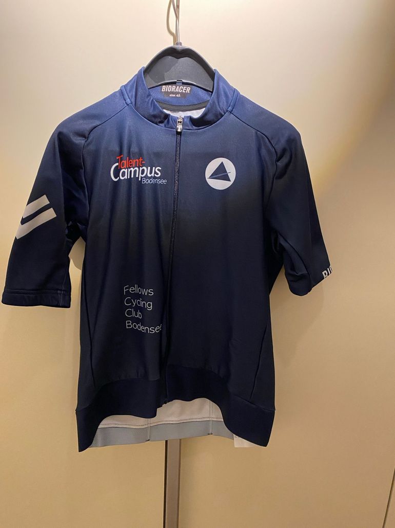 Used 2025 Tempest Kurz Arm Trikot bike — image 3 of 6
