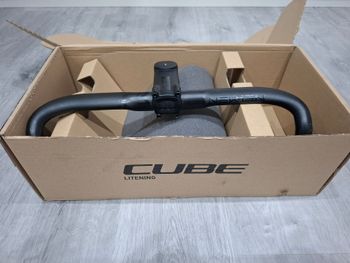 2025, Carbon Handlebar 420mm
