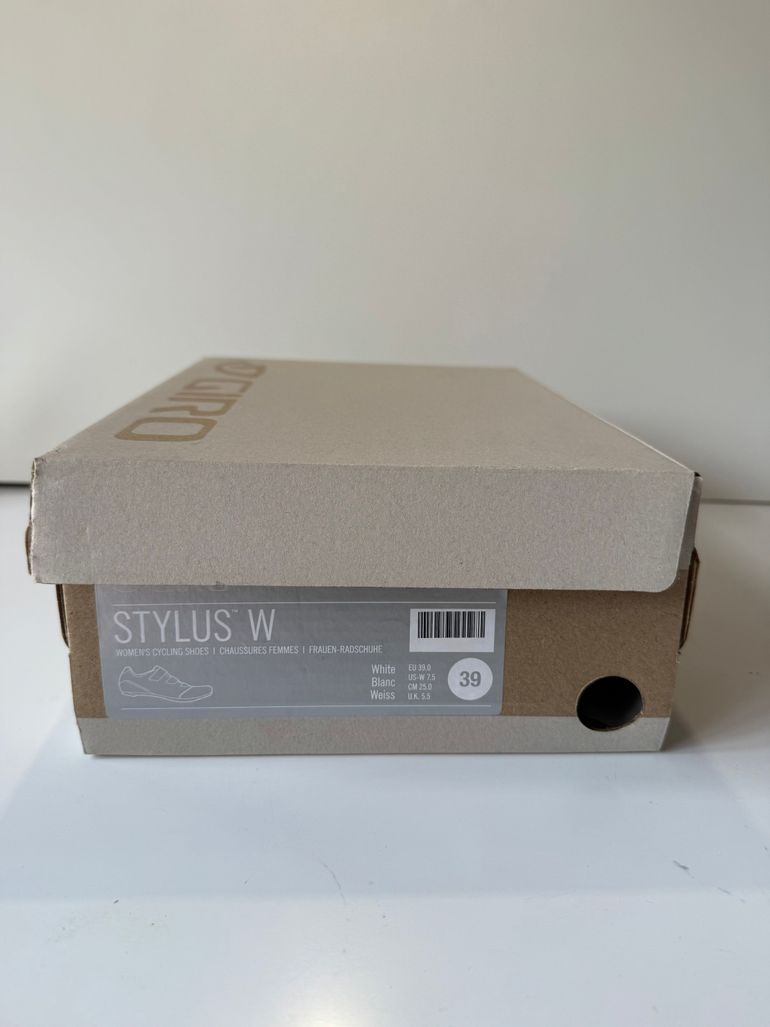 Used Giro Stylus W Size 39 bike — image 7 of 7