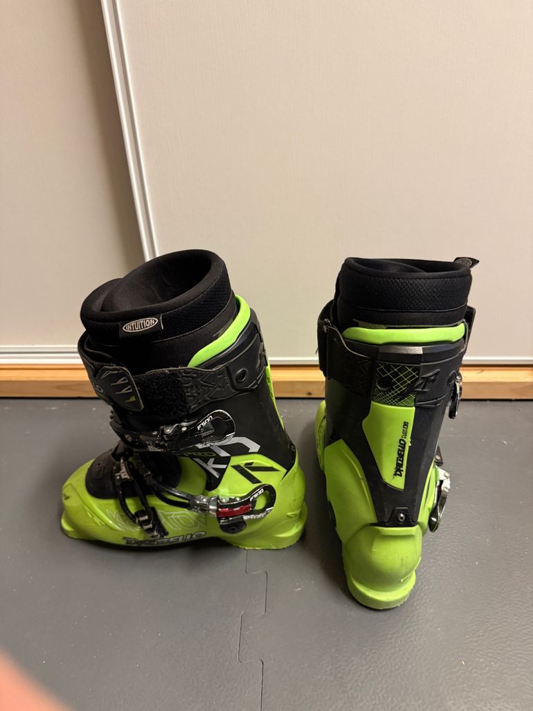 Used Dalbello Krypton pro 2025 bike — image 2 of 2
