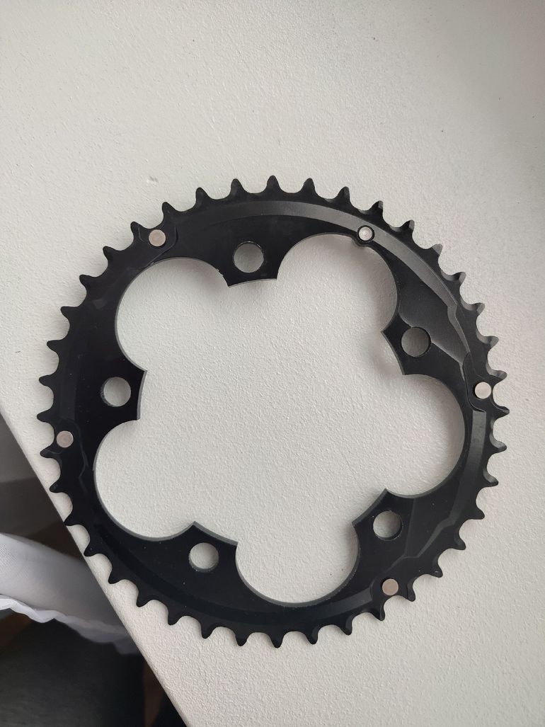 Used spacycles 110 BCD Zicral Outer Chainring 40t bike — image 4 of 5