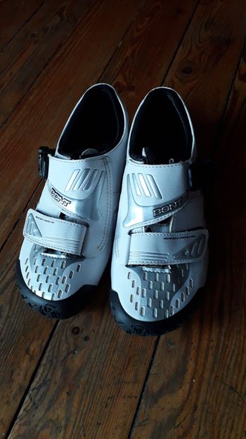 BONT CYCLING, A Two carbonio