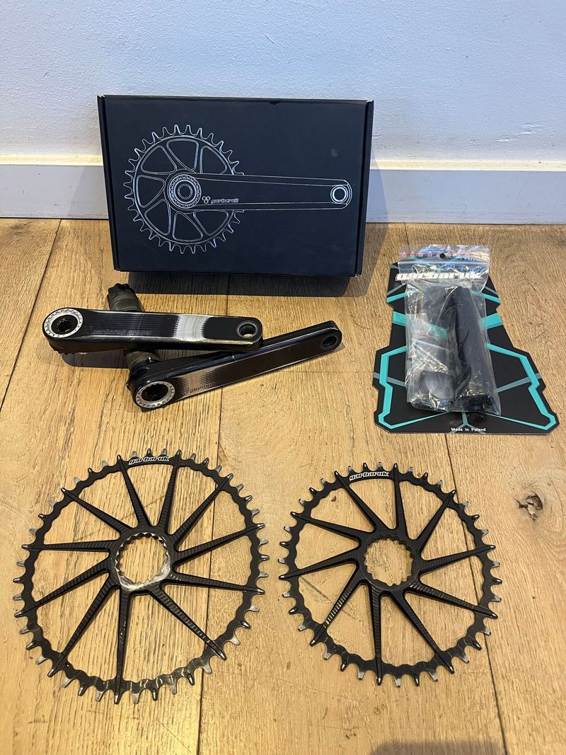 2024 Gravel 170mm Crank with 2 Chainrings Drivetrain & Pedals usato