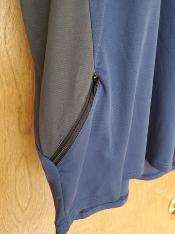 Used Canari Men's Ridgeline Zip Neck Short Sleeve Cycling Jersey 2025 bike — image 2 of 4