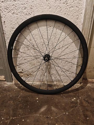 Fulcrum Racing 400DB bike d'occasion — image 2 sur 8